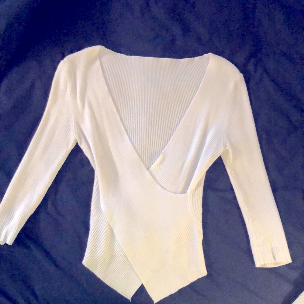 Vey sexy light sweater